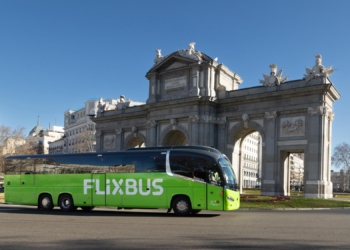 Estas son las 15 rutas de FlixBus que moverán más buses este verano