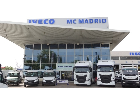 Iveco avanza hacia la movilidad sostenible con su red de carga eléctrica
