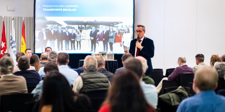 Jesús Mirón recibe el galardón honorífico de Aetram en su asamblea general