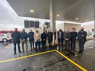 La gasolinera del TIB en Calvià inaugura su carga a particulares