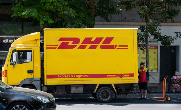 DHL Express acelera envíos internacionales y simplifica trámites