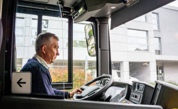 La Comisión Europea aborda el problema de la falta de conductores de autobús