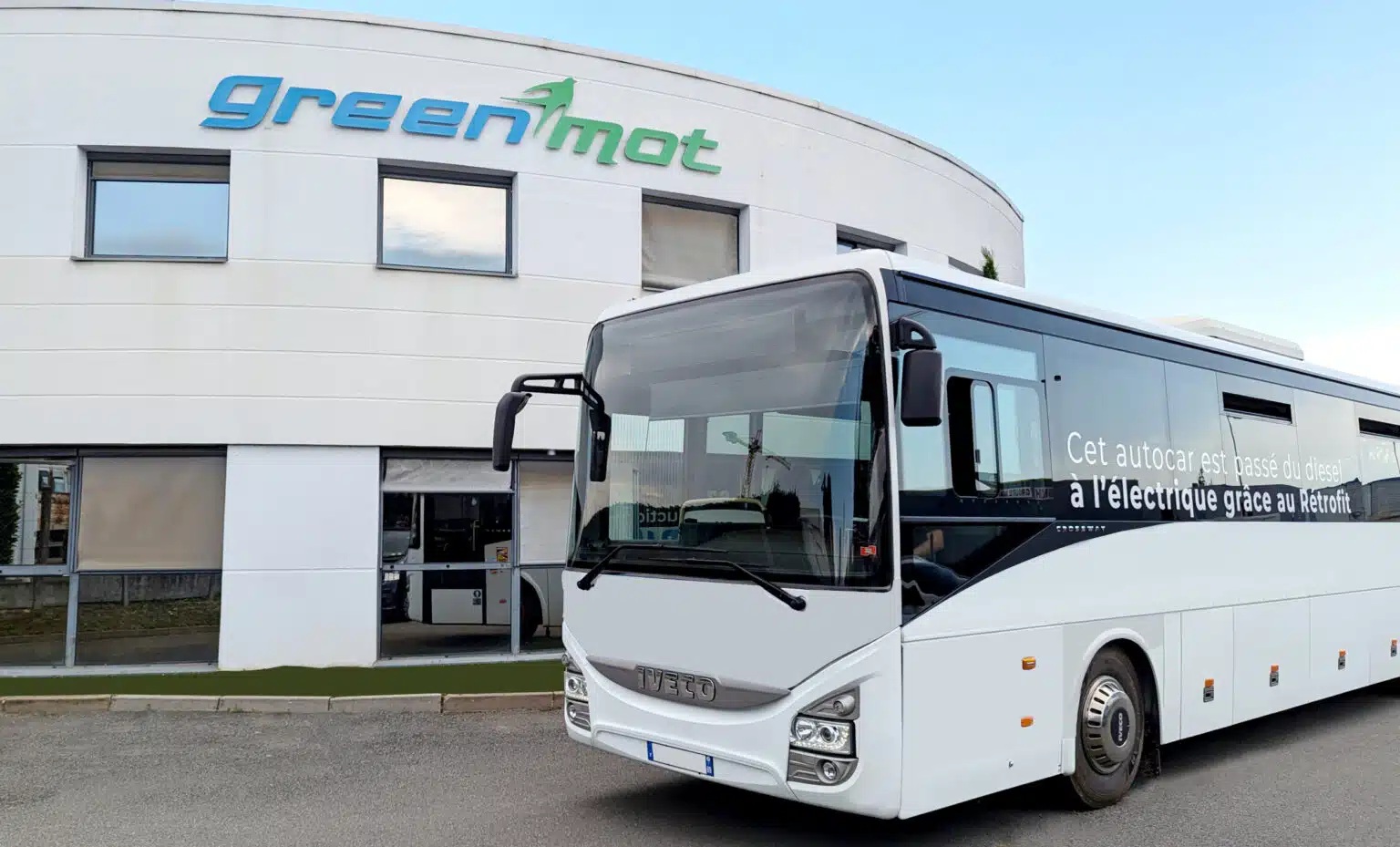 REV Bus adquiere las operaciones de modernización de GreenMot