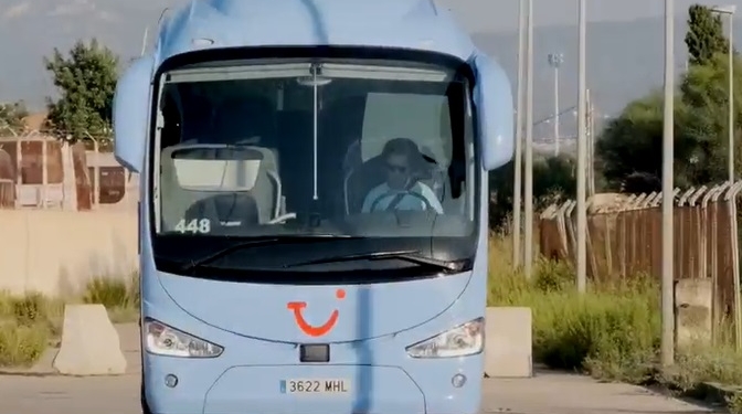 Grupo TUI suma 26 nuevos autocares Volvo B13R a su transporte público