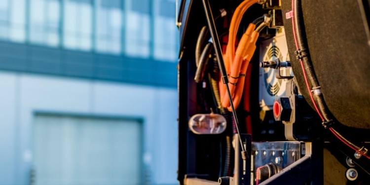 Ballard acuerda suministrar 50 motores de hidrógeno a MCV