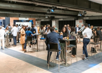 El e-commerce en dermocosmética crece cuatro veces más rápido