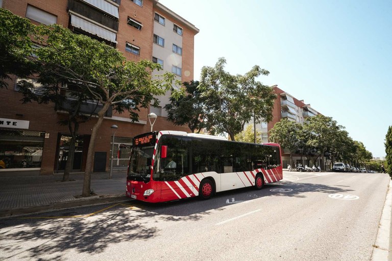 Tarragona licita la compra y mantenimiento de 10 autobuses híbridos