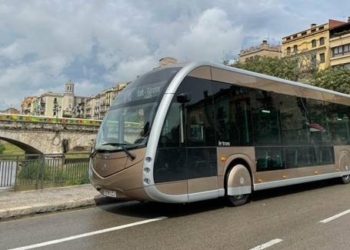Reino Unido, país que sumó más autobuses de cero emisiones en 2023