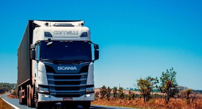 El Mitma oficializa las ayudas a los transportistas que dejen la actividad