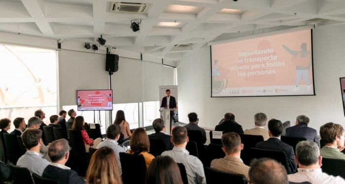 Confebus participa en la primera edición celebrada de #Transporteurbano