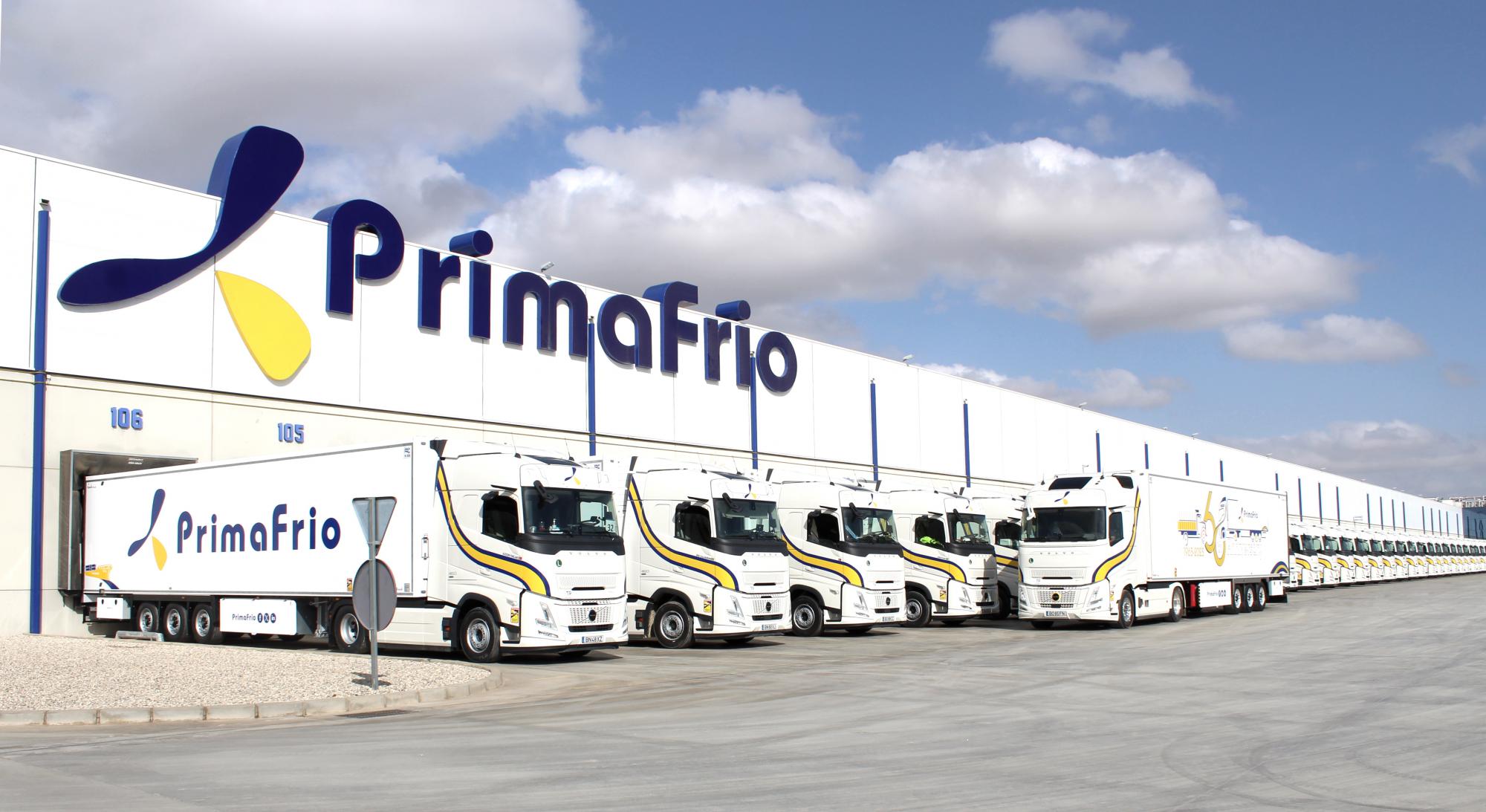 Primafrio incorpora 300 camiones Volvo FH Aero para una logística sostenible