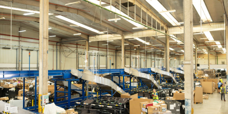 InPost dispara su volumen de paquetería a 272 millones