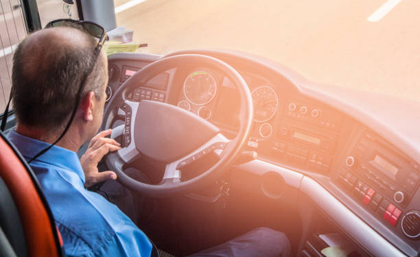 ‘La escasez de conductores también necesita inmigración legal’