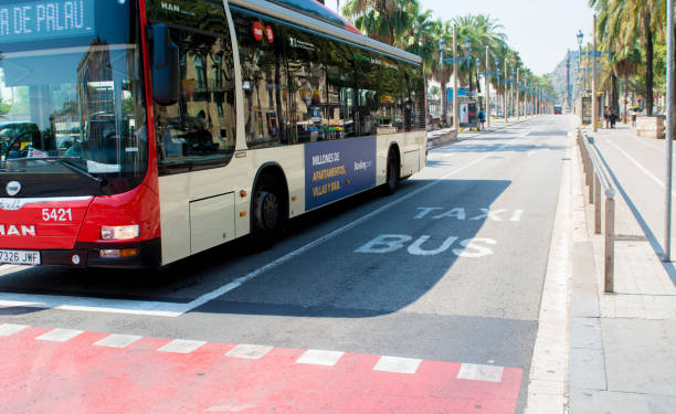 Barcelona restructura sus líneas de proximidad para ganar regularidad