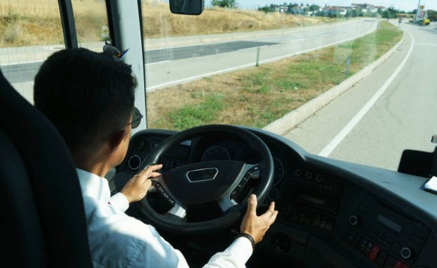 Los conductores de autobuses turísticos pasarán a tener dos descansos, en lugar de uno