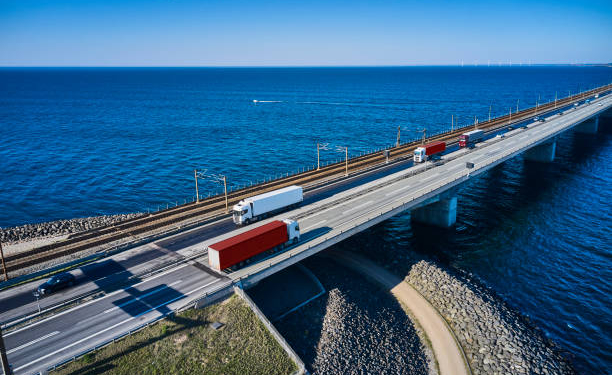El déficit de 15.000 conductores amenaza al transporte de mercancías en España