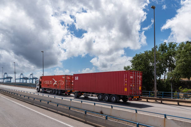 Récord de camiones transportados en el Estrecho: casi 93.000