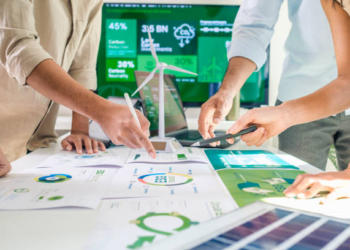 Más de 348.700 empresas apoyan la descarbonización en España