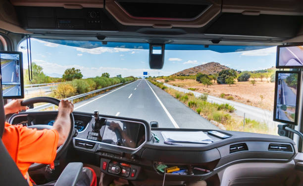 Caen matriculaciones de camiones pesados un 14.9% hasta mayo