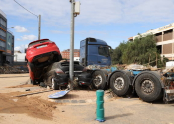 El 45 % del transporte valenciano aún sufre las secuelas de la DANA