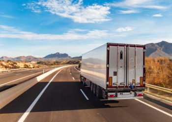 Cuatro federaciones de transportistas exigen una renovación justa del Comité Nacional de Transporte