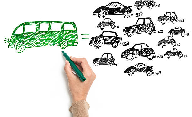 Los autobuses emiten tres veces menos CO2 que los coches en España