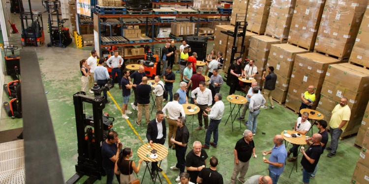 Toyota MH y Cerys impulsan la automatización logística