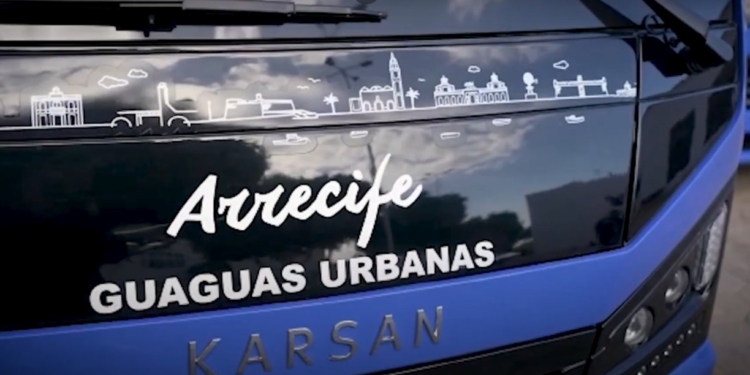 Así llegaron los autobuses eléctricos de Karsan a Lanzarote