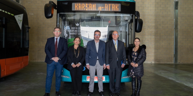 El alcalde de Leganés visita Karsan España para explorar soluciones de movilidad sostenible