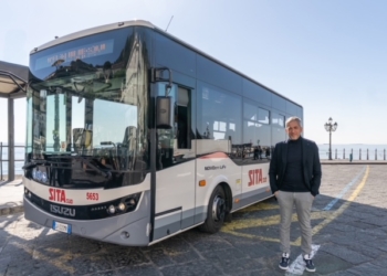 Sita Sud refuerza su flota con midibuses Isuzu y transmisiones Allison