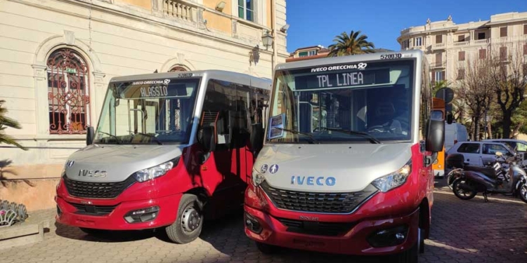 Savona suma cinco nuevos minibuses urbanos Indcar a su flota