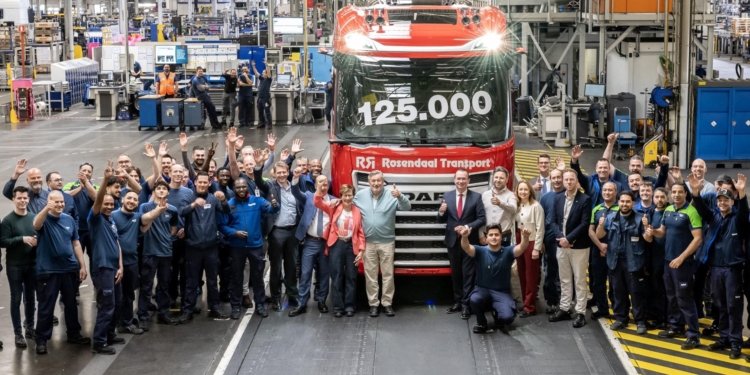 DAF Trucks celebra la entrega de su camión número 125.000, ¡felicidades!