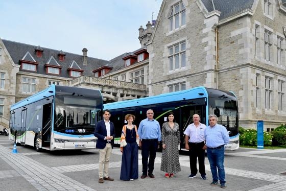 Santander pone en servicio dos nuevos autobuses 100% eléctricos