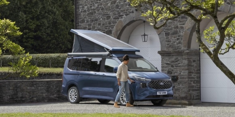 Ford presenta la nueva generación de la Nugget Camper Van