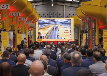 DHL eCommerce inaugura su sistema de clasificación en su sede de CIM Vallès