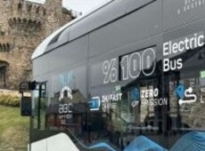 Ponferrada mejora su transporte con el estreno de su primer autobús eléctrico