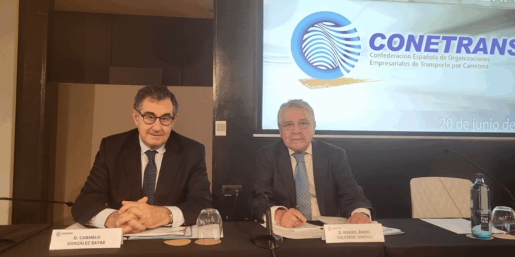 Conetrans rinde homenaje a Miguel Ángel Valverde en su asamblea general