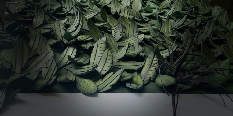 Michelin y Murarte transforman neumáticos en jardines verticales