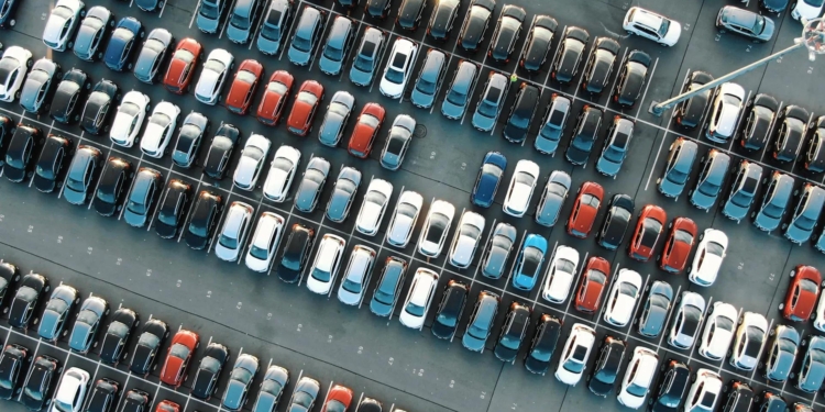 Grandes flotas deberían obligatoriamente incorporar vehículos de cero emisiones, según T&E