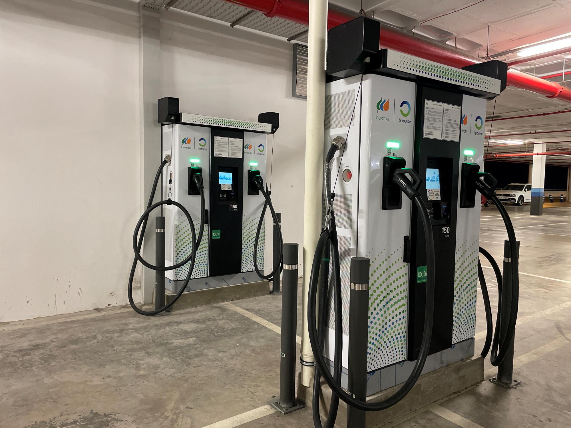 100 nuevos puntos de recarga impulsan la movilidad eléctrica en Canarias