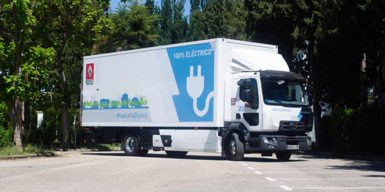 Agon Trucks continúa con las presentaciones de la gama E-Tech