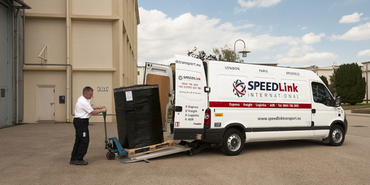 Speedlink, especialista en entregas express se suma a Logista