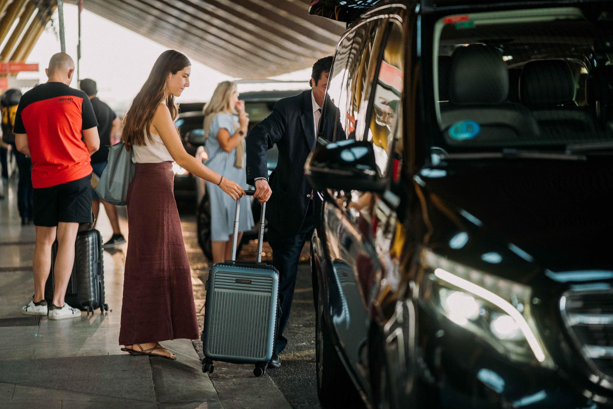 Alsa lanza su nuevo servicio de traslados privados con conductor