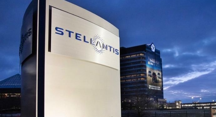 Stellantis, líder en vehículos electrificados en España en 2023