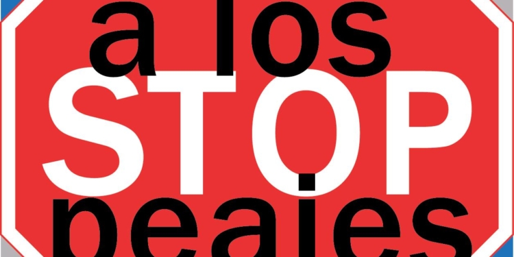 El transporte de Gipuzkoa podría tener que parar por causa de los peajes