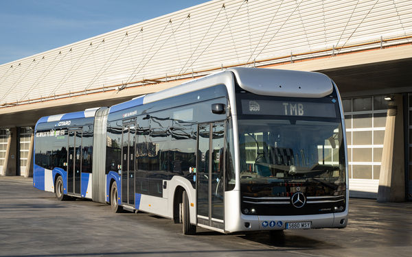 TMB pone a prueba un nuevo vehículo de hidrógeno del fabricante Evobus