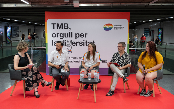 TMB desfilará en el Pride Barcelona con un autobús propio por primera vez