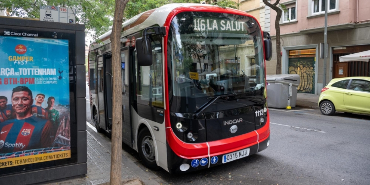 En pruebas el primer minibús 100% eléctrico de TMB Barcelona