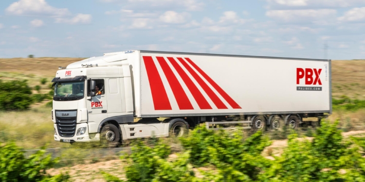 Transportes Frigoríficos Camacho, crece y se une a Palibex