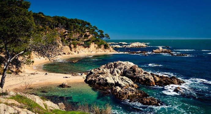 Adecco y Moventis buscan 70 conductores para la Costa Brava